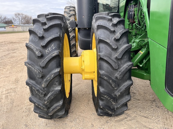 2012 John Deere 8310R - Photo14