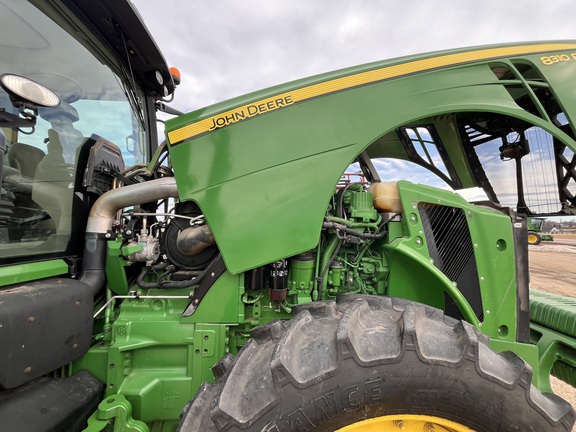 2012 John Deere 8310R - Photo27