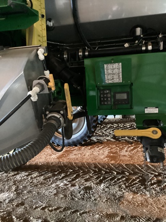 2025 John Deere 412R - Photo12