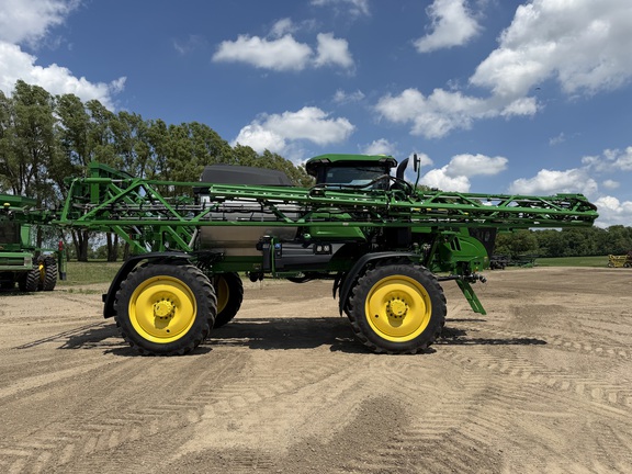 2025 John Deere 412R - Photo2