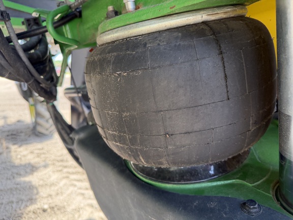 2025 John Deere 412R - Photo11