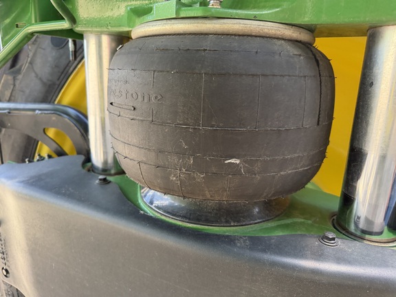2025 John Deere 412R - Photo17