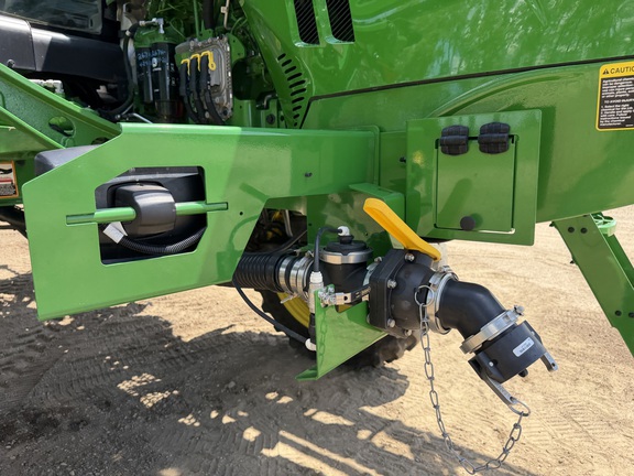 2025 John Deere 412R - Photo23