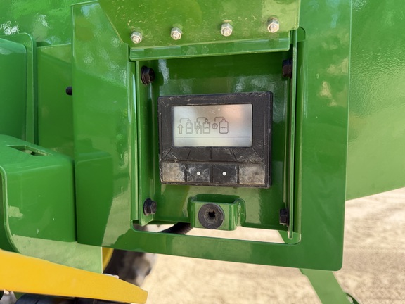 2025 John Deere 412R - Photo24
