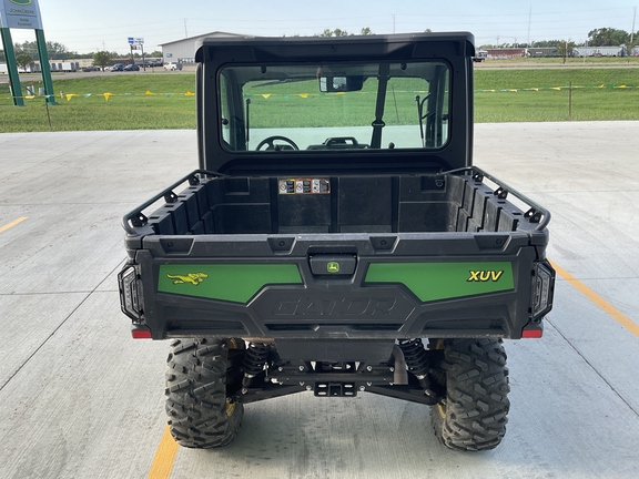 2025 John Deere XUV 845M - Photo7