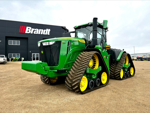 Photo of a 2025 John Deere 9RX 590
