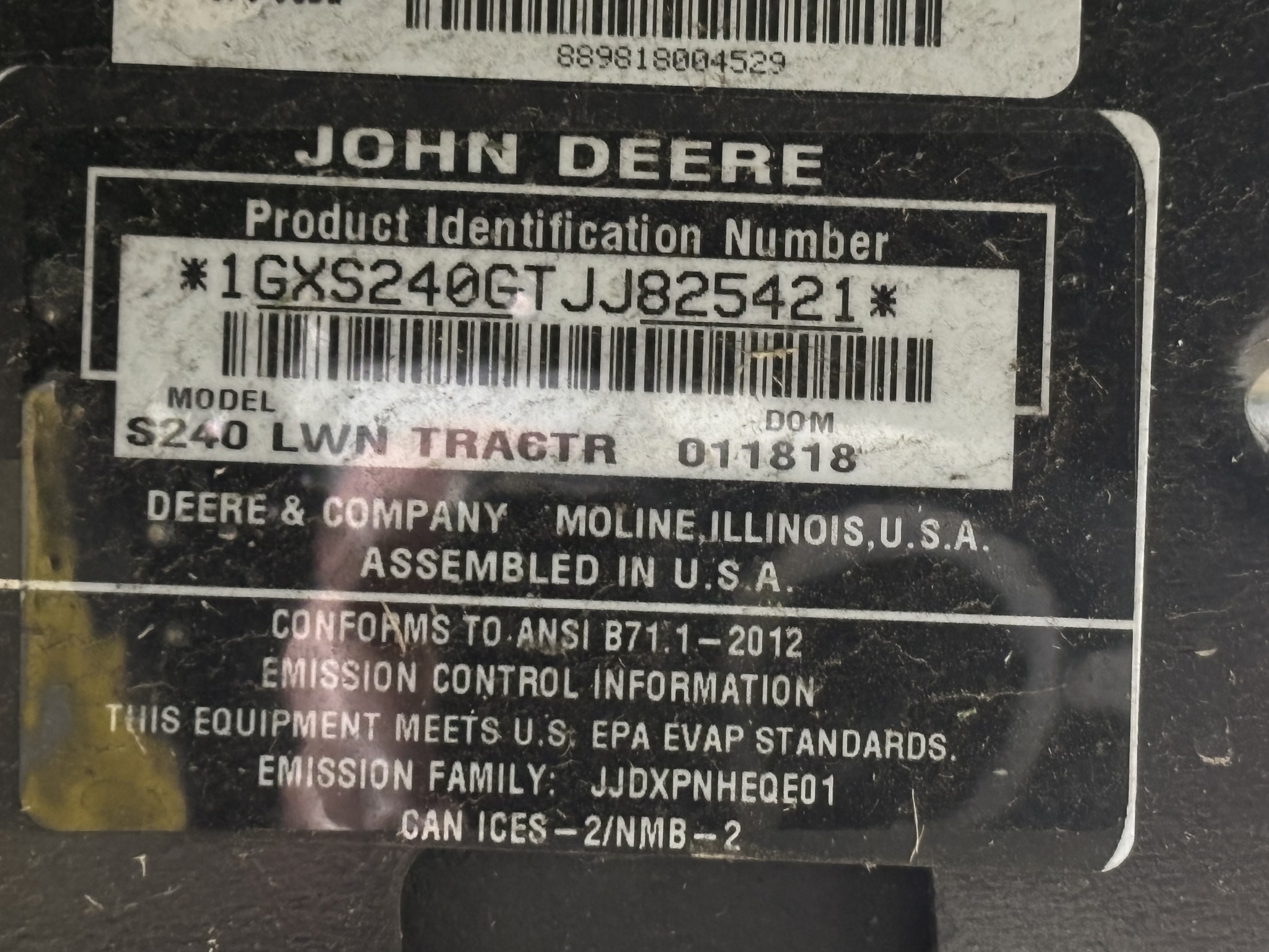 Used 2018 John Deere S240 Lawn & Garden Tractors at Koenig Equipment in Botkins, OH - PhotoXL17