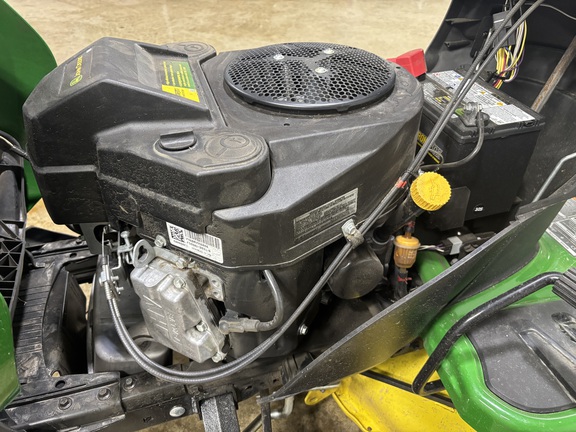 Used 2018 John Deere S240 Lawn & Garden Tractors at Koenig Equipment in Botkins, OH - Photo14