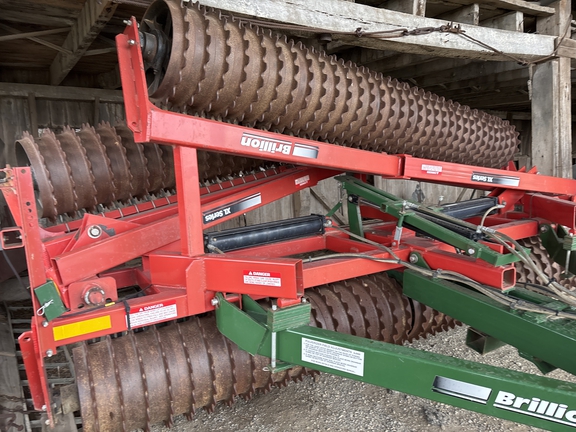 Used 2013 Brillion XL-144 Packers at Koenig Equipment in Greenville, OH - Photo13