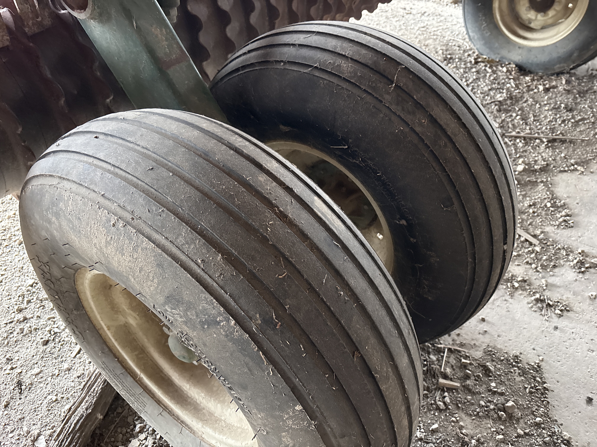 Used 2013 Brillion XL-144 Packers at Koenig Equipment in Greenville, OH - PhotoXL3