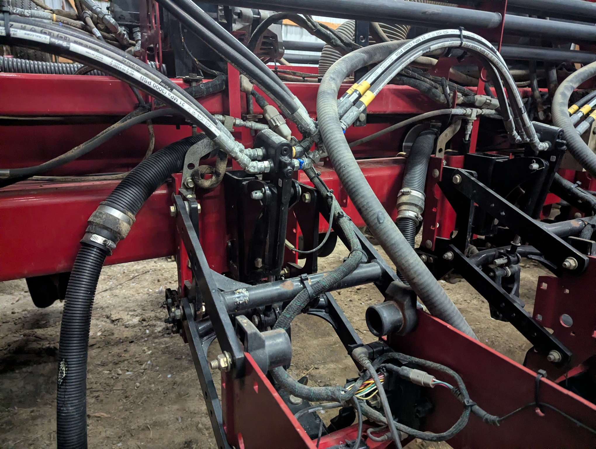 2015 Case IH 1255 Image 18