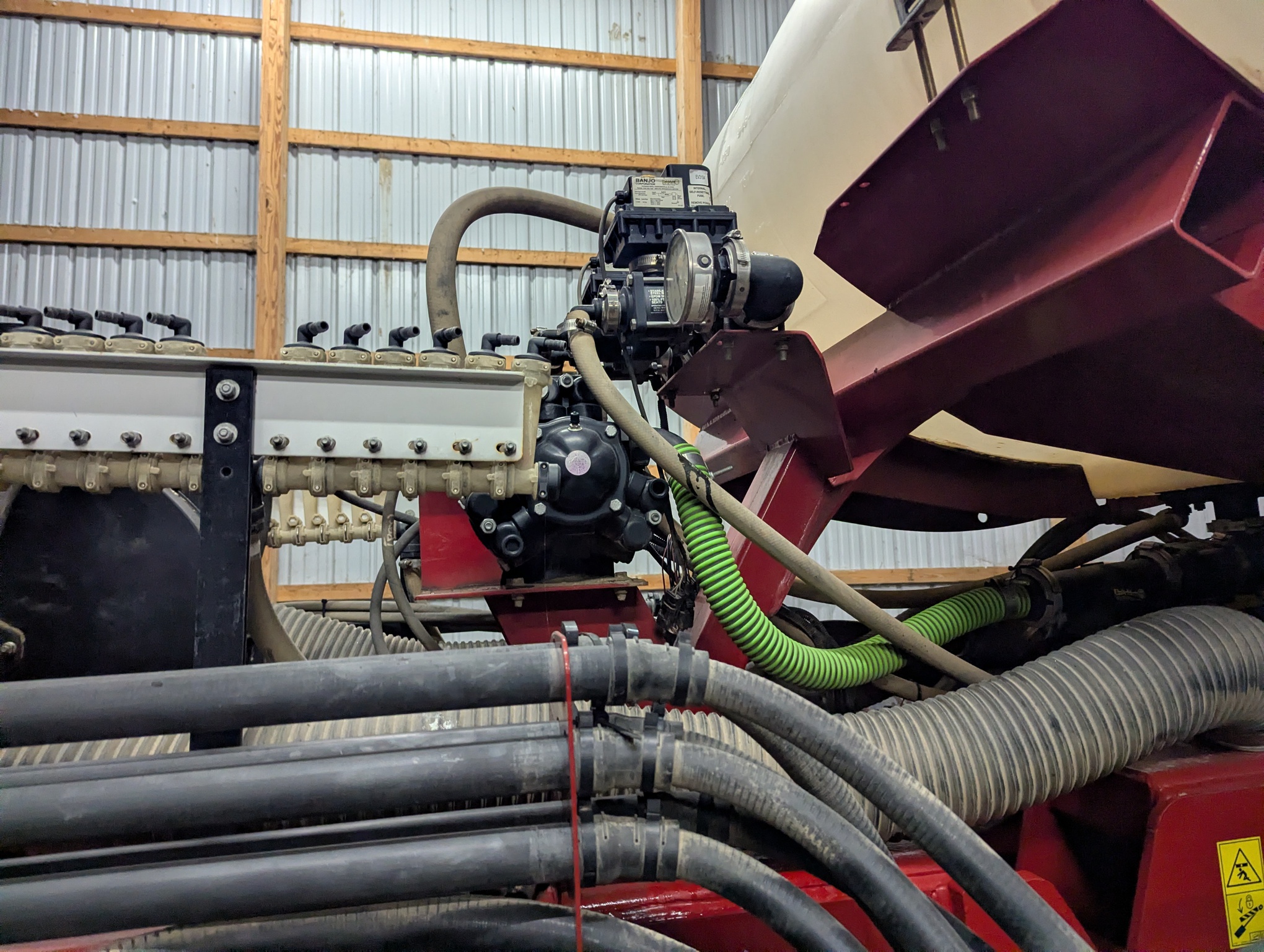 2015 Case IH 1255 Image 24