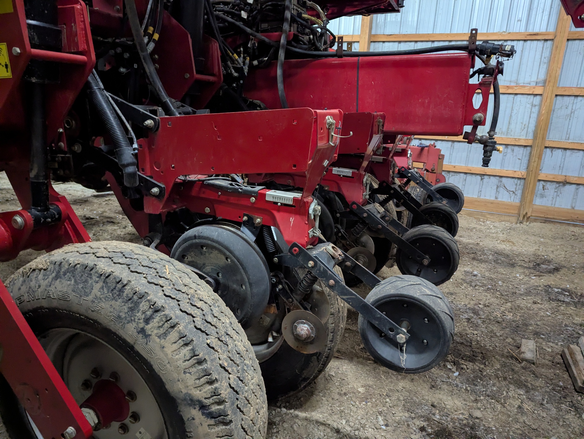 2015 Case IH 1255 Image 16