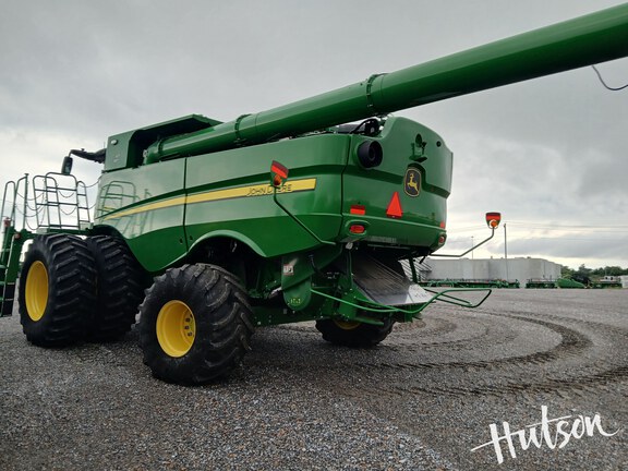 Photo of 2022 John Deere S780