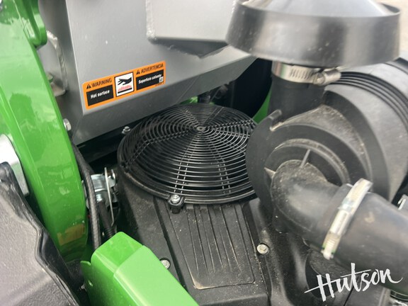 Photo of 2025 John Deere Z965M