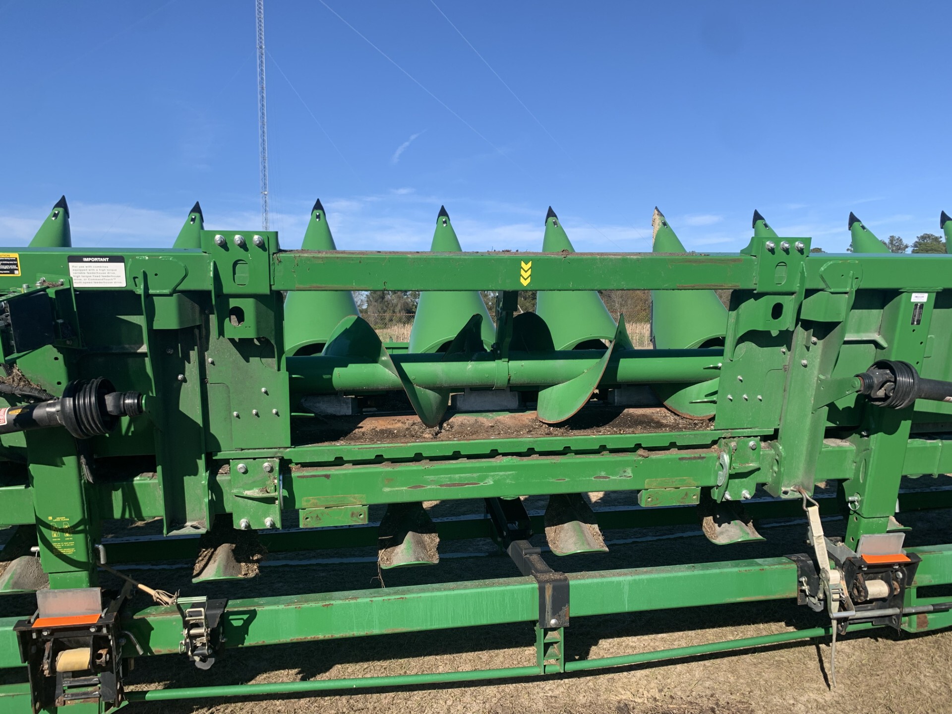 2025 John Deere CR 16 Image 8