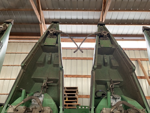 2023 John Deere C18R - Photo6
