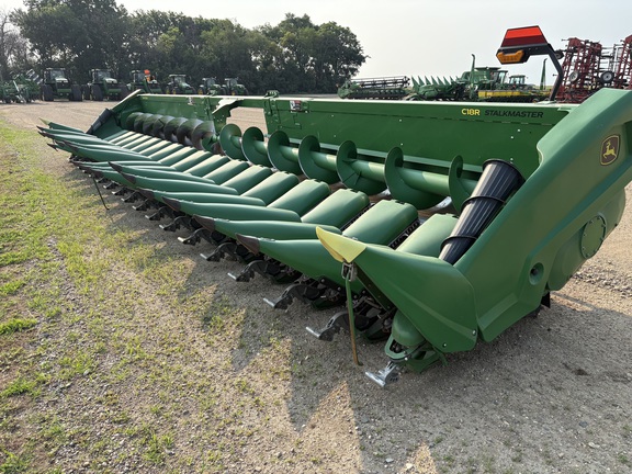  John Deere C18R