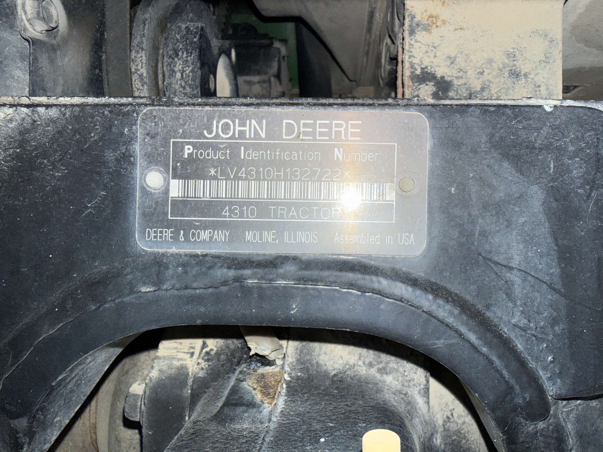 2002 John Deere 4310 Image 2