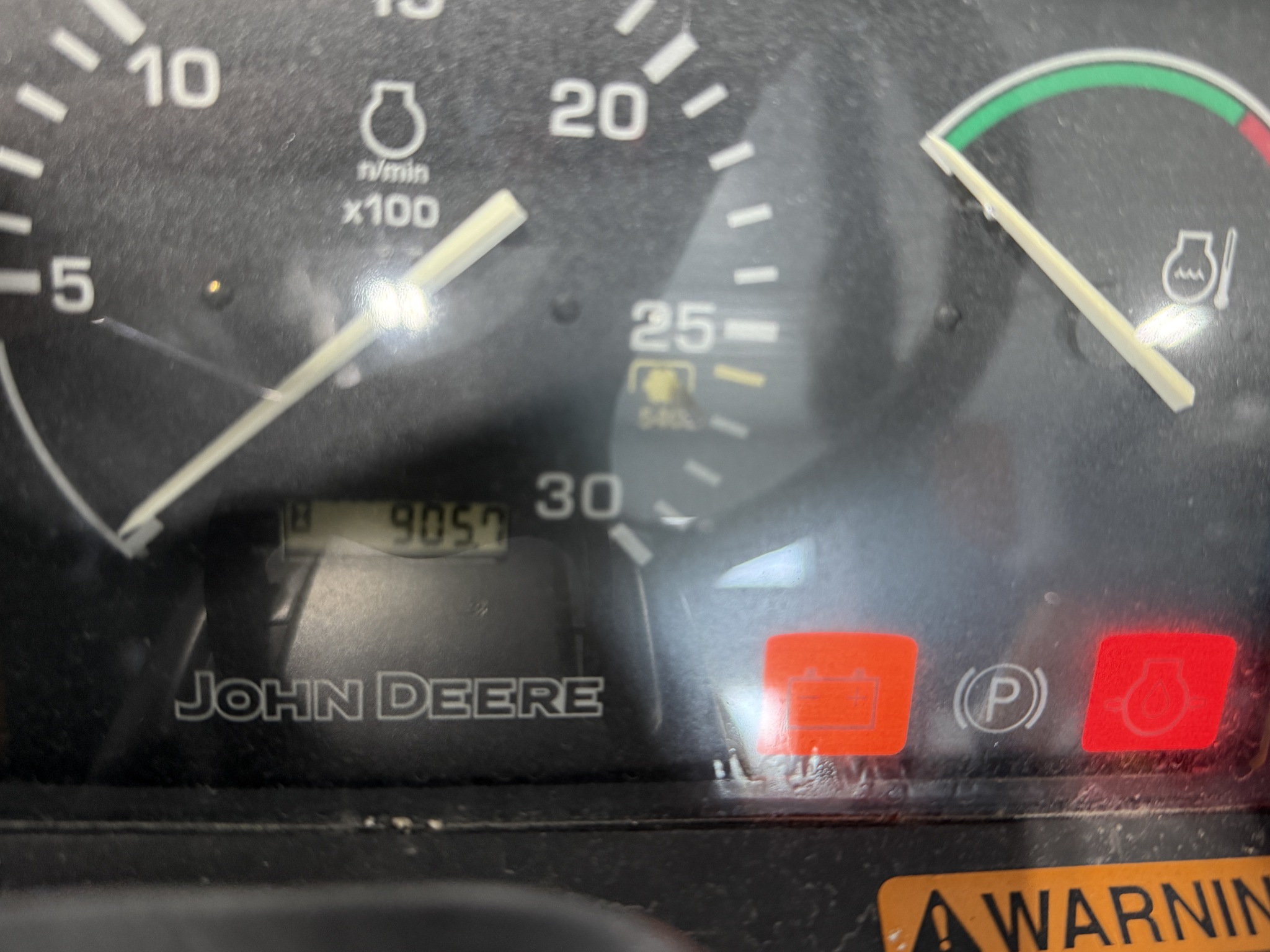 2002 John Deere 4310 Image 12