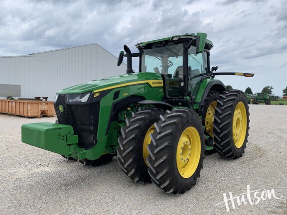 Photo of 2025 John Deere 8R 340