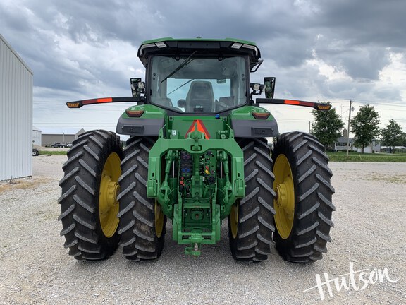 Photo of 2025 John Deere 8R 340