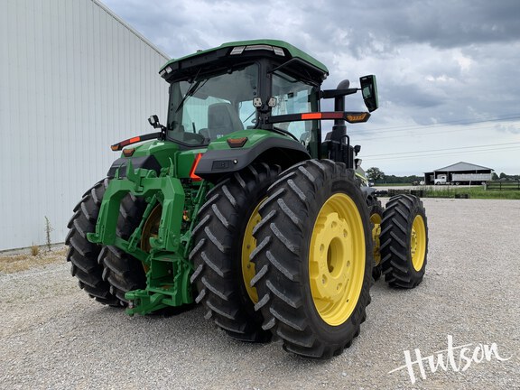 Photo of 2025 John Deere 8R 340
