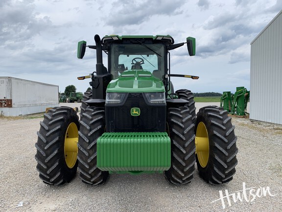 Photo of 2025 John Deere 8R 340