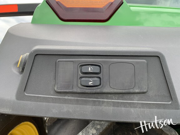 Photo of 2025 John Deere 8R 340