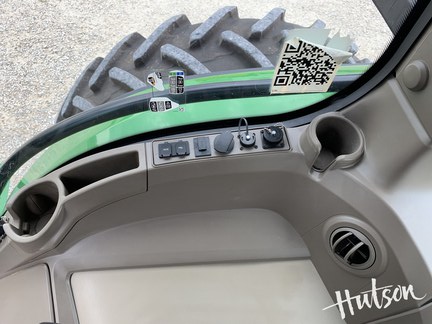 Photo of 2025 John Deere 8R 340