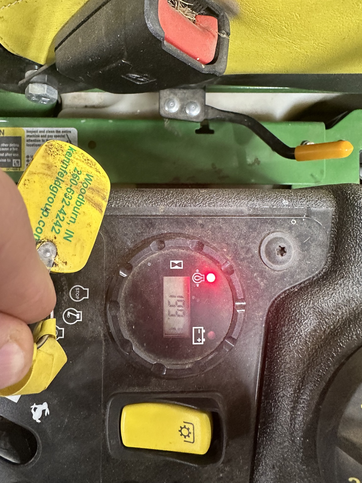 2020 John Deere Z740R Image 10