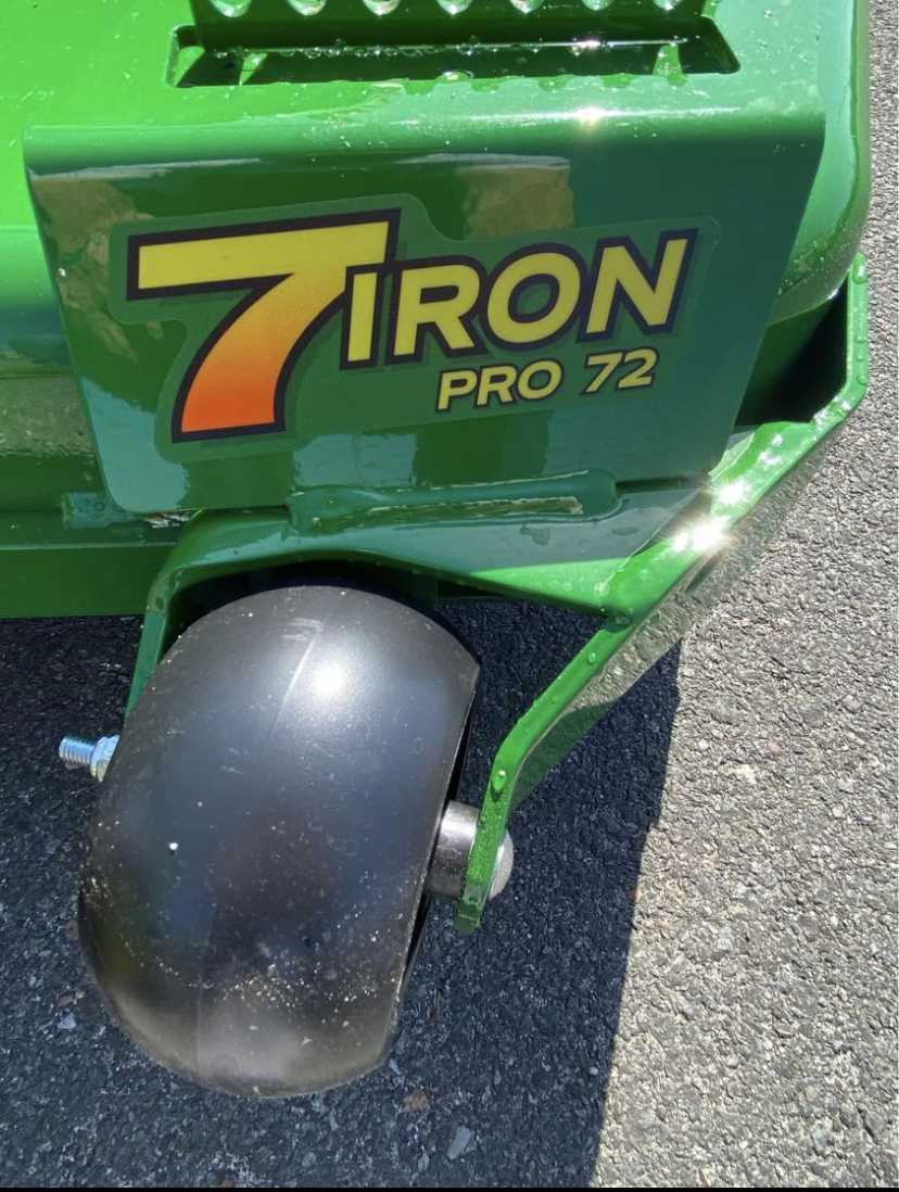 2026 John Deere Z970R Image 3