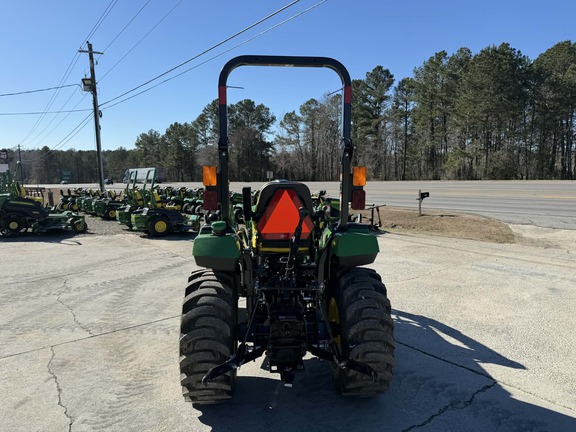 2025 John Deere 2032R-5
