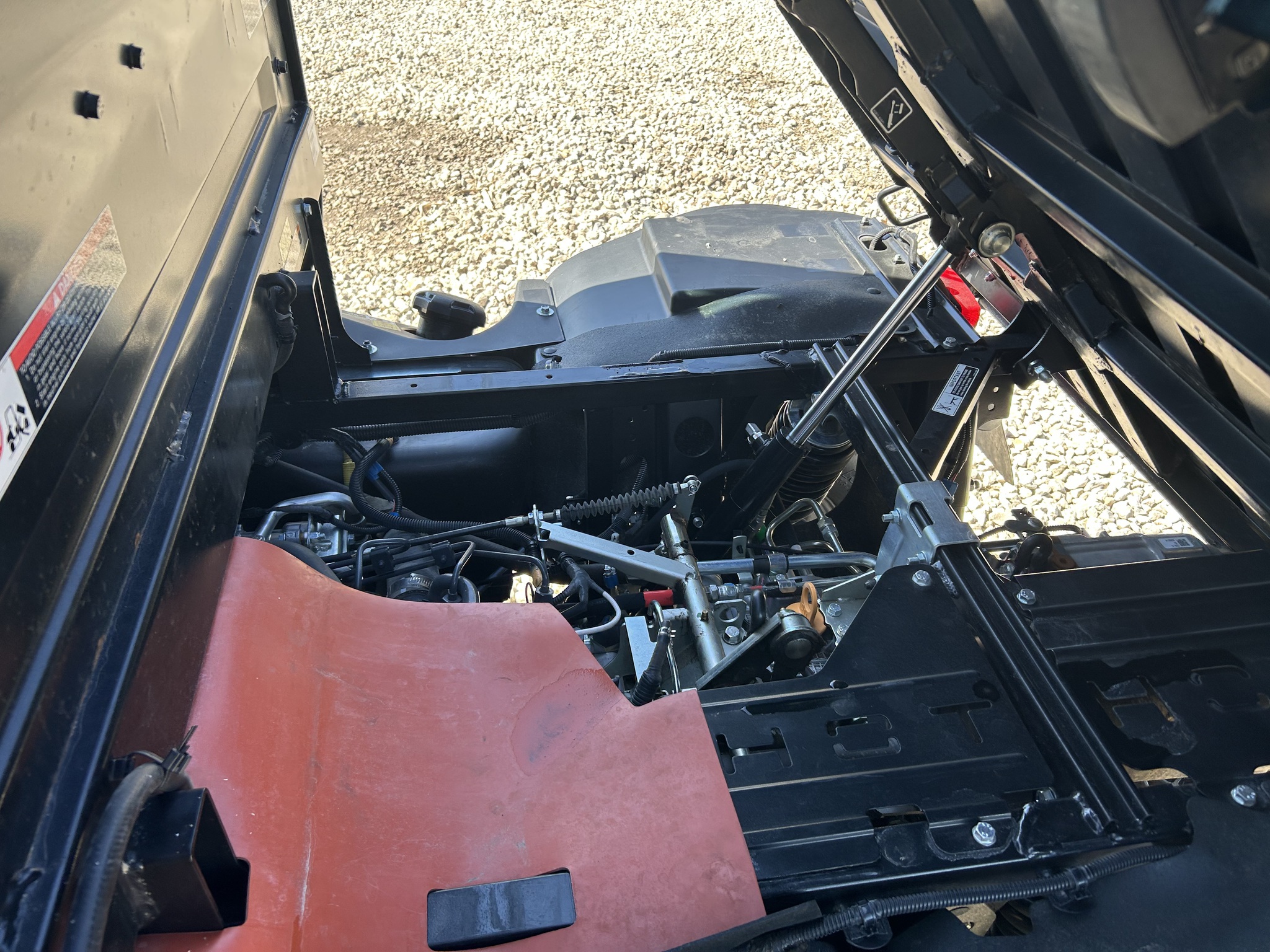  2023 Kubota RTV-X1100C at Heritage Tractor in Streator, IL