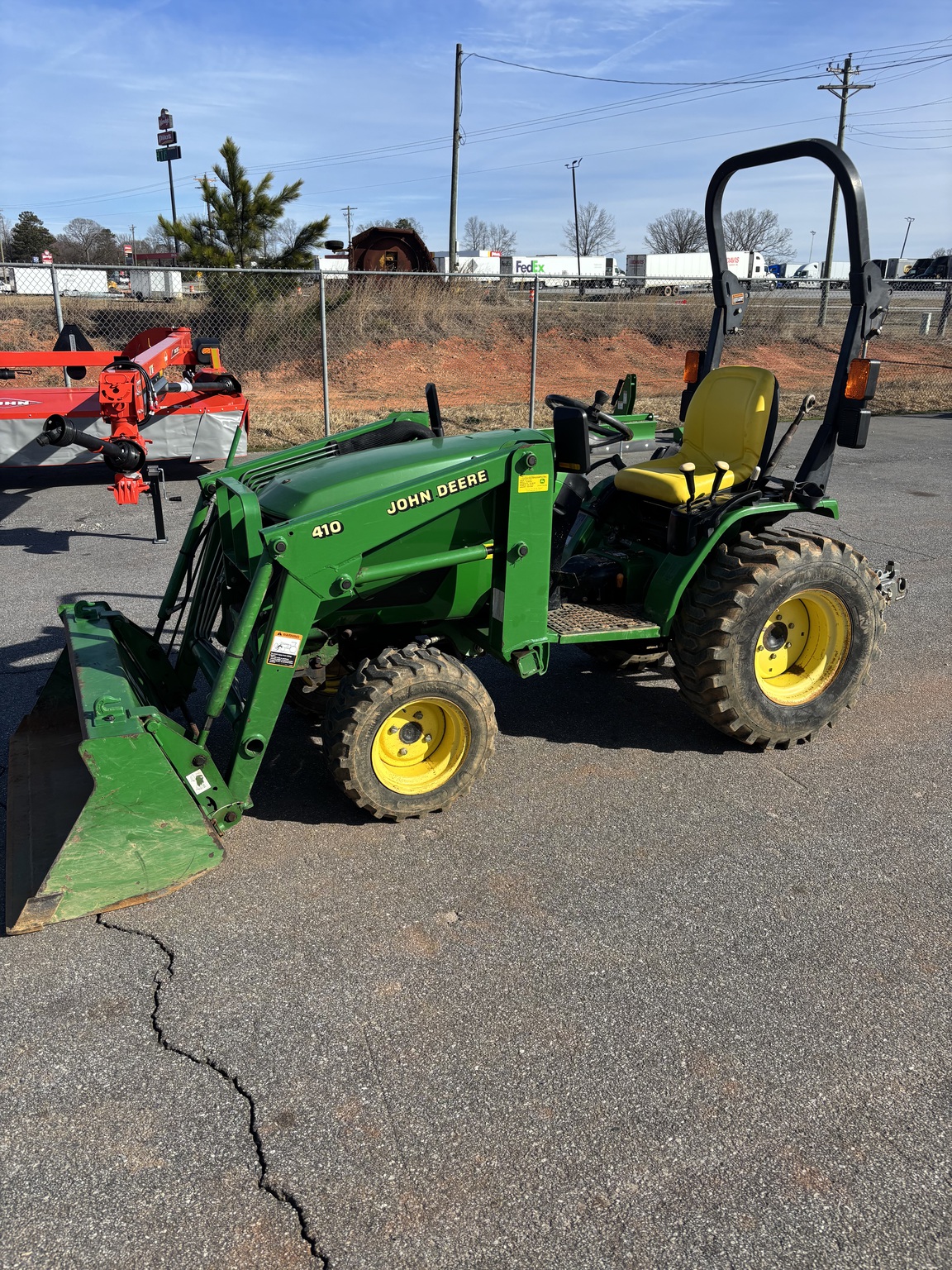 2003 John Deere 4110 Image 2