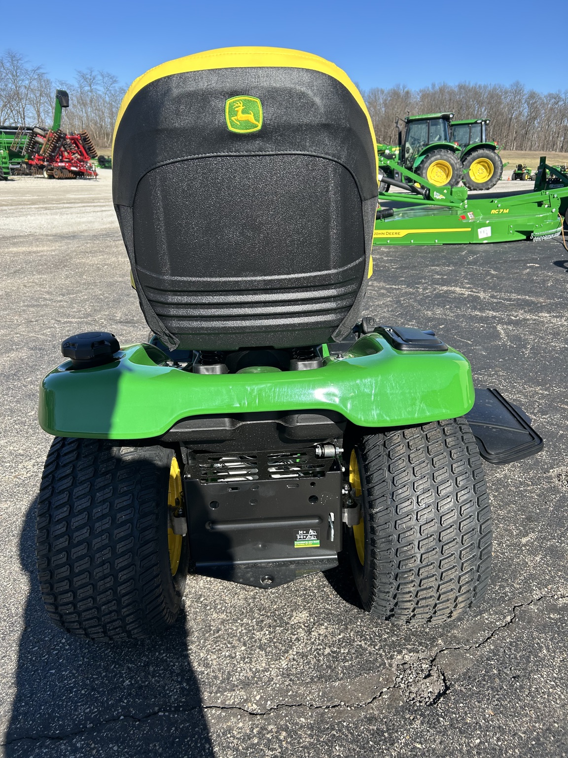 2026 John Deere X380 Image 7