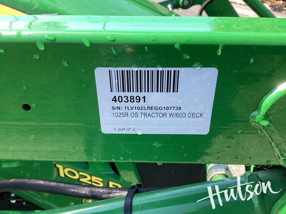 Photo of 2016 John Deere 1025R