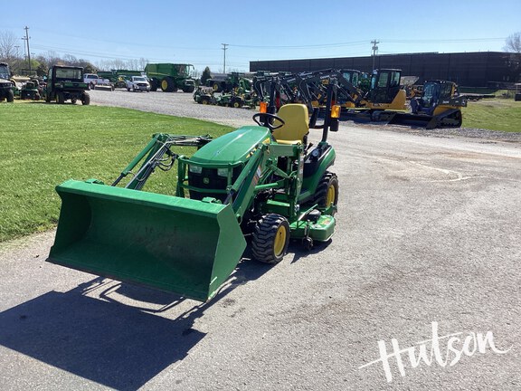 Photo of 2016 John Deere 1025R