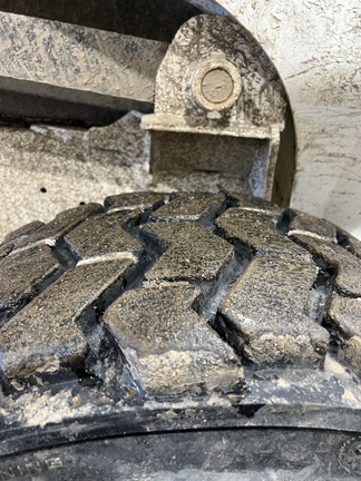 Used 2023 Bobcat S650 Skid Steer Loaders at Horizon Ag & Turf in Lloydminster, AB - Photo9