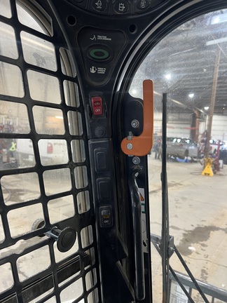 Used 2023 Bobcat S650 Skid Steer Loaders at Horizon Ag & Turf in Lloydminster, AB - Photo26