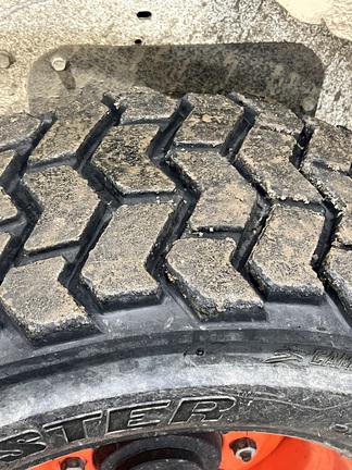 Used 2023 Bobcat S650 Skid Steer Loaders at Horizon Ag & Turf in Lloydminster, AB - Photo12