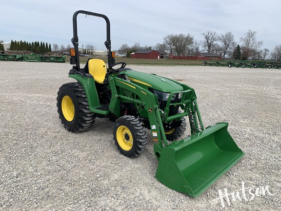 Photo of 2025 John Deere 3032E