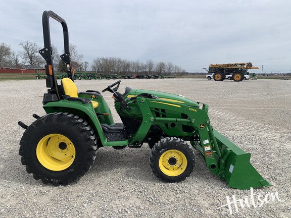 Photo of 2025 John Deere 3032E