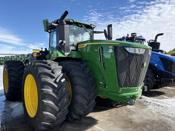 Used 2025 John Deere 9R 540 Articulated 4WD Tractors at Horizon Ag & Turf in Lloydminster, AB - Photo2