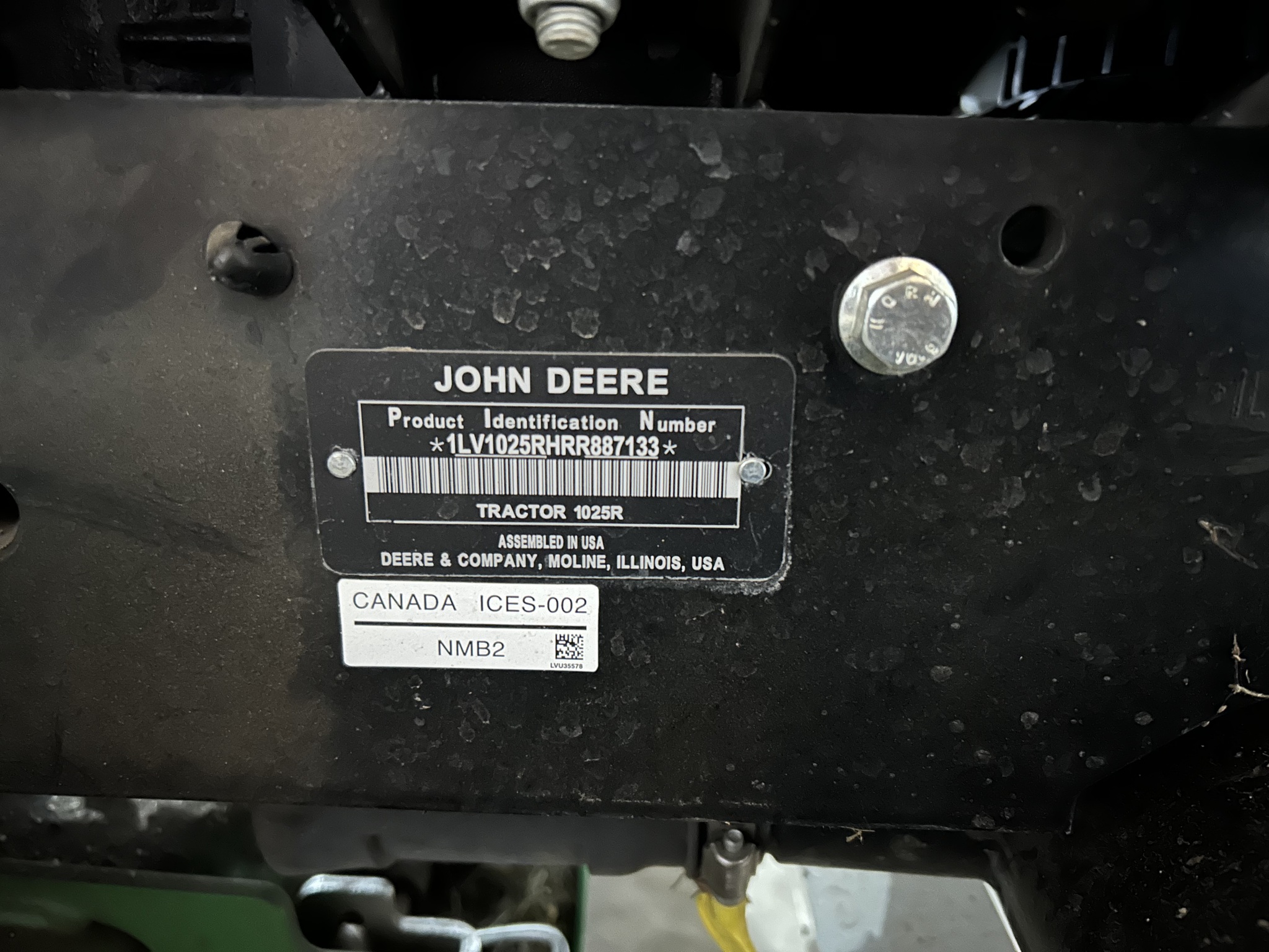  2024 John Deere 1025R at Heritage Tractor in Streator, IL