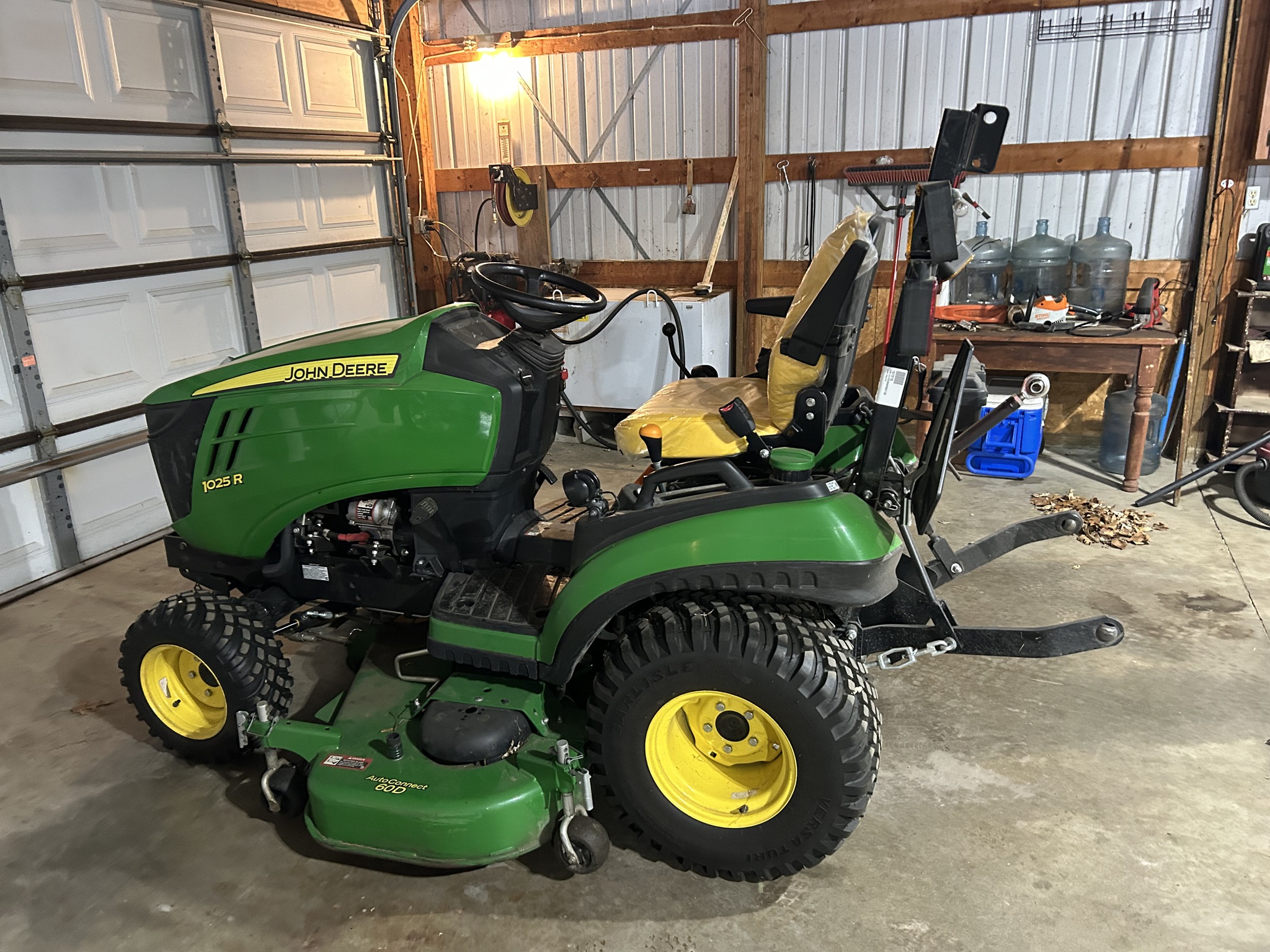  2024 John Deere 1025R at Heritage Tractor in Streator, IL