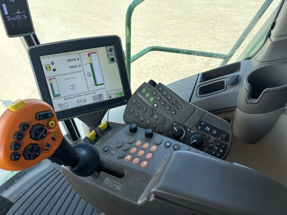 Used 2017 John Deere S690 Combines at Horizon Ag & Turf in Lloydminster, AB - Photo22