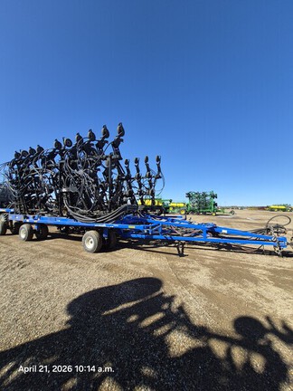Used 2012 New Holland P2070 Air Drills and Seeders at Horizon Ag & Turf in Lloydminster, AB - Photo7