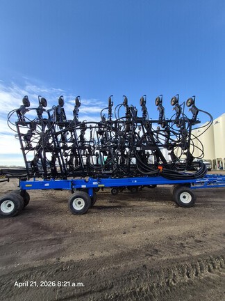 Used 2012 New Holland P2070 Air Drills and Seeders at Horizon Ag & Turf in Lloydminster, AB - Photo14