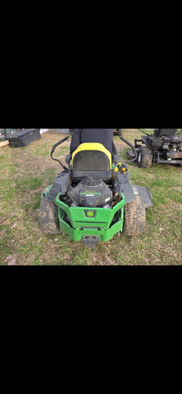 Photo of 2025 John Deere Z330R